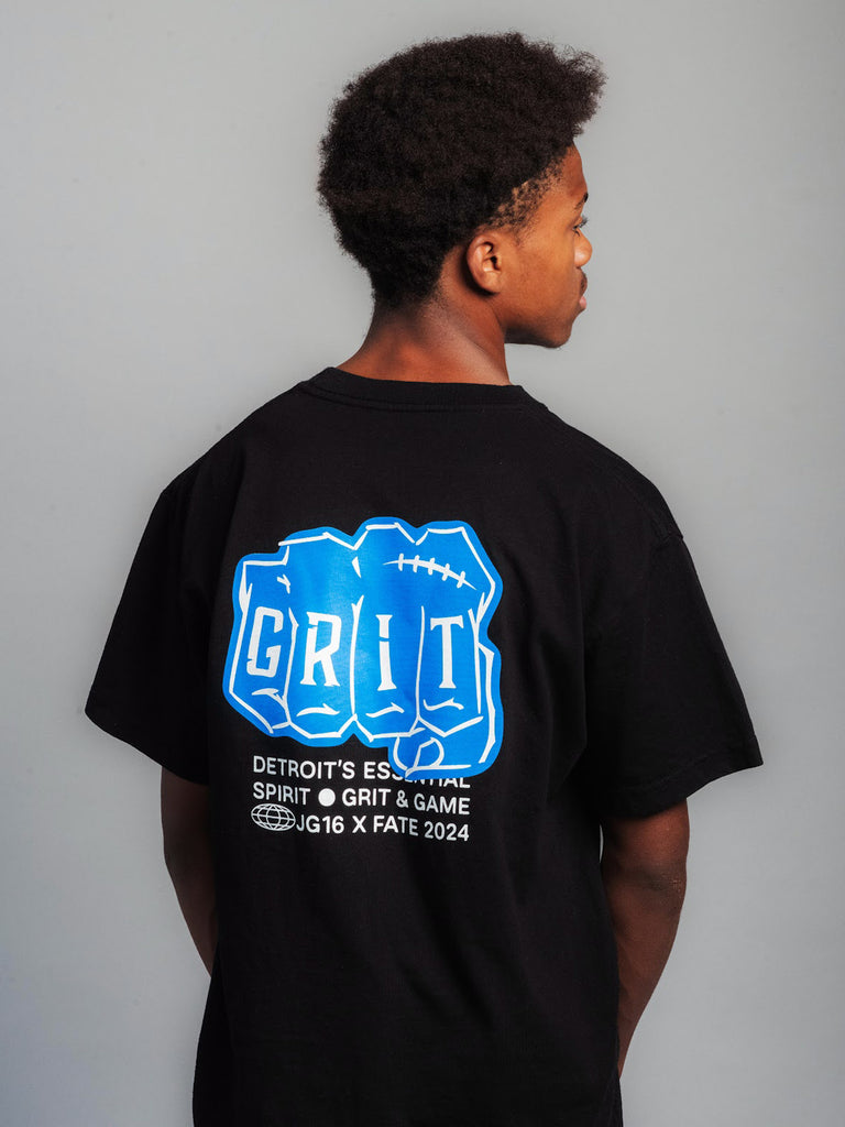 GRIT FIST TEE